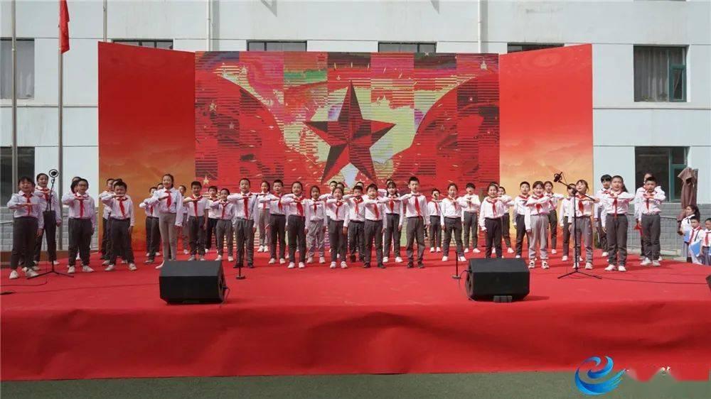女生说欠你的怎么回复？游戏画面